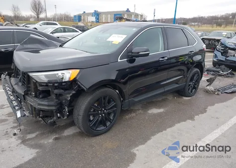 2023 Ford Edge Titanium z USA, uszkodzony, nr VIN 2FMPK4K93PBA48267